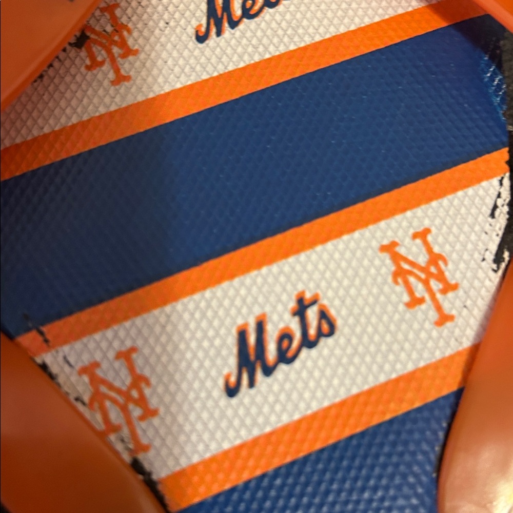 New York Mets Flip Flops - Picture 4 of 4